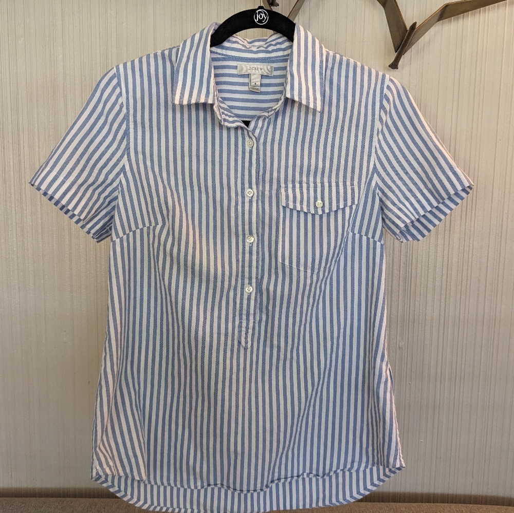 J. Crew Blue Striped Women's en's Shirt Buttons Beach Short Sleeve